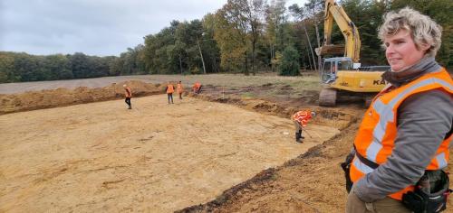 044 26-10-2021 14.04