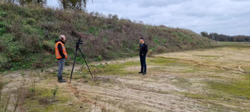 090 27-10-2021 14.25